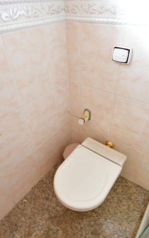 Casa à venda com 300m², 3 quartos e 3 vagasBanheiro Suíte