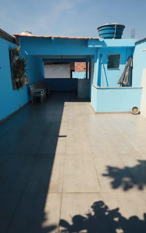 Casa à venda com 120m², 2 quartos e 1 vagaÁrea externa