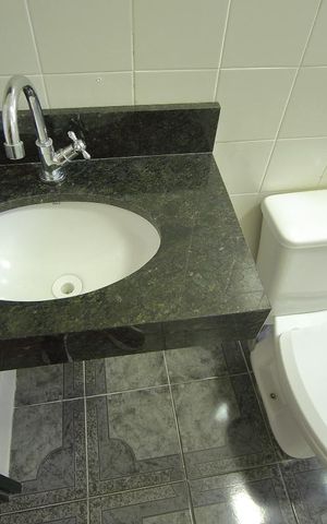 Apartamento à venda com 58m², 2 quartos e 1 vagaBanheiro 