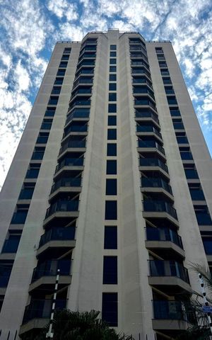Apartamento à venda com 80m², 3 quartos e sem vaga