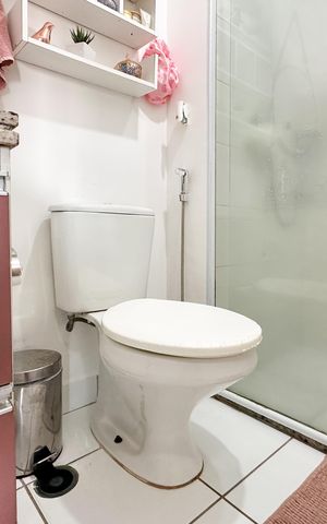 Apartamento à venda com 52m², 2 quartos e 1 vaga Apartamento à venda com 52m², 2 quartos e 1 vagaBanheiro Social
