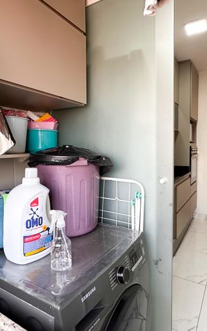 Apartamento à venda com 52m², 2 quartos e 1 vaga Apartamento à venda com 52m², 2 quartos e 1 vagaÁrea de Serviço