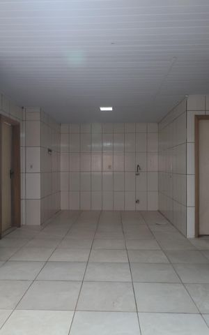 Casa para alugar com 60m², 2 quartos e 1 vagaSala/cozinha