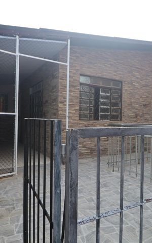 Casa para alugar com 60m², 2 quartos e 1 vagaÁrea externa
