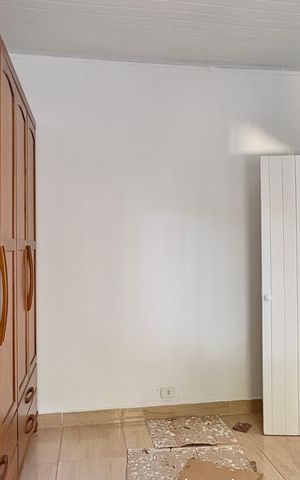 Casa para alugar com 100m², 2 quartos e 2 vagas Casa para alugar com 100m², 2 quartos e 2 vagasQuarto 1
