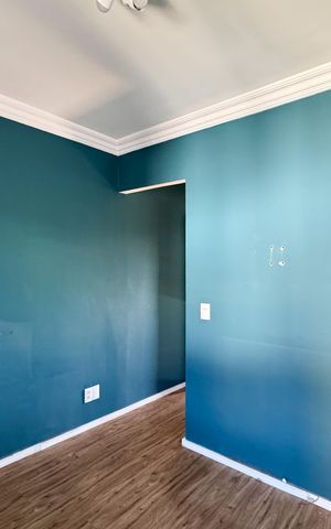 Casa de condomínio para alugar com 70m², 2 quartos e 2 vagas Casa de condomínio para alugar com 70m², 2 quartos e 2 vagasSuíte