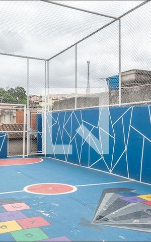 Casa de condomínio para alugar com 70m², 2 quartos e 2 vagas Casa de condomínio para alugar com 70m², 2 quartos e 2 vagasÁrea comum - Quadra