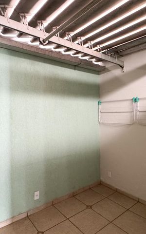 Casa de condomínio para alugar com 70m², 2 quartos e 2 vagas Casa de condomínio para alugar com 70m², 2 quartos e 2 vagasÁrea de Serviço e churrasqueira