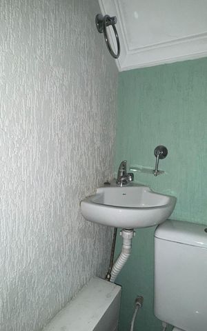 Casa de condomínio para alugar com 70m², 2 quartos e 2 vagas Casa de condomínio para alugar com 70m², 2 quartos e 2 vagasLavabo