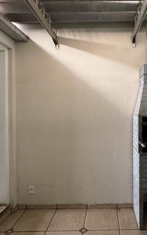 Casa de condomínio para alugar com 70m², 2 quartos e 2 vagas Casa de condomínio para alugar com 70m², 2 quartos e 2 vagasÁrea de Serviço e churrasqueira