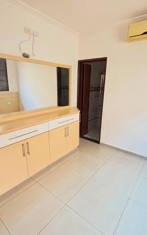 Casa para alugar com 280m², 4 quartos e 3 vagas Casa para alugar com 280m², 4 quartos e 3 vagasQuarto