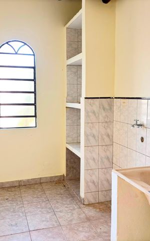 Casa para alugar com 280m², 4 quartos e 3 vagas Casa para alugar com 280m², 4 quartos e 3 vagasÁrea de serviço