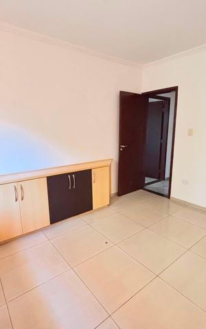 Casa para alugar com 280m², 4 quartos e 3 vagas Casa para alugar com 280m², 4 quartos e 3 vagasQuarto