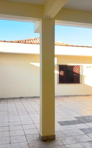 Casa para alugar com 280m², 4 quartos e 3 vagas Casa para alugar com 280m², 4 quartos e 3 vagasÁrea externa