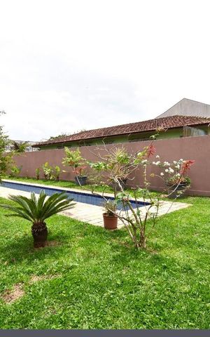 Casa à venda com 500m², 6 quartos e 9 vagas Casa à venda com 500m², 6 quartos e 9 vagasÁrea Externa