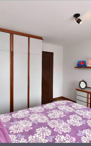 Casa à venda com 500m², 6 quartos e 9 vagas Casa à venda com 500m², 6 quartos e 9 vagasQuarto