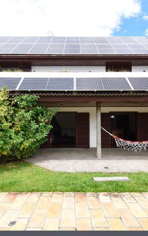 Casa à venda com 500m², 6 quartos e 9 vagas Casa à venda com 500m², 6 quartos e 9 vagasFachada