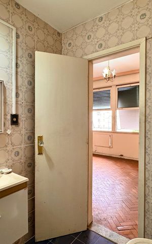 Studio à venda com 28m², 1 quarto e sem vaga Studio à venda com 28m², 1 quarto e sem vagaBanheiro social