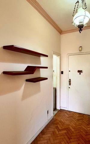 Studio à venda com 28m², 1 quarto e sem vaga Studio à venda com 28m², 1 quarto e sem vagaSala/Quarto