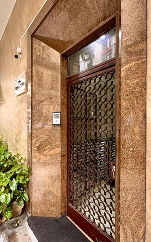 Studio à venda com 28m², 1 quarto e sem vaga Studio à venda com 28m², 1 quarto e sem vagaPlaca