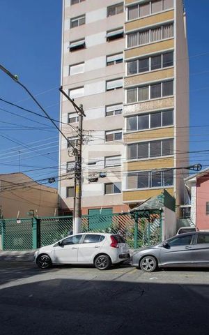 Apartamento para alugar com 185m², 4 quartos e 1 vaga Apartamento para alugar com 185m², 4 quartos e 1 vagaFachada