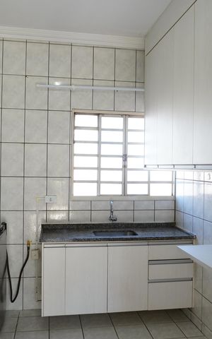 Apartamento para alugar com 68m², 2 quartos e 1 vagaCozinha e Área de Serviço