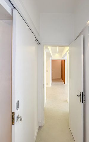 Apartamento à venda com 130m², 3 quartos e 1 vagaBanheiro suite