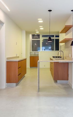Apartamento à venda com 130m², 3 quartos e 1 vagaCozinha