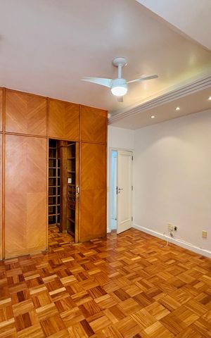 Apartamento para alugar com 141m², 3 quartos e 1 vaga
