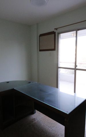 Apartamento para alugar com 150m², 4 quartos e 2 vagasEscritório 2