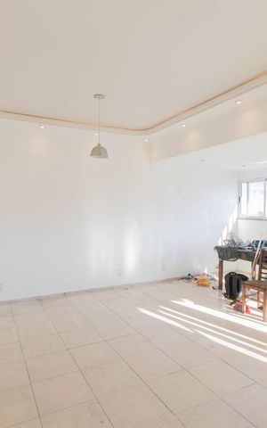 Apartamento para alugar com 130m², 3 quartos e 1 vagaSala