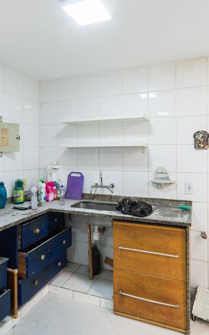 Apartamento para alugar com 130m², 3 quartos e 1 vagaCozinha e Área de Serviço