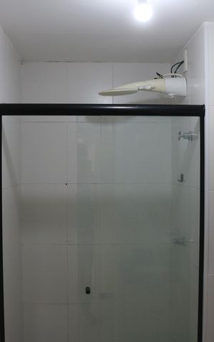Apartamento para alugar com 60m², 2 quartos e sem vagaBanheiro