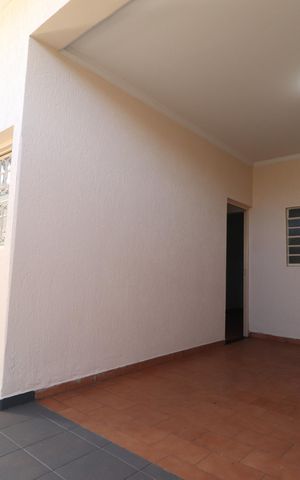 Casa para alugar com 74m², 3 quartos e 1 vagaGaragem