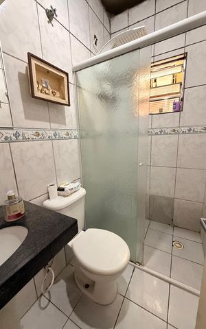Casa à venda com 60m², 2 quartos e 2 vagasBanheiro Social