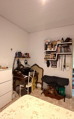Casa à venda com 60m², 2 quartos e 2 vagasQuarto 2
