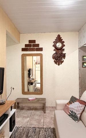 Casa à venda com 60m², 2 quartos e 2 vagasSala