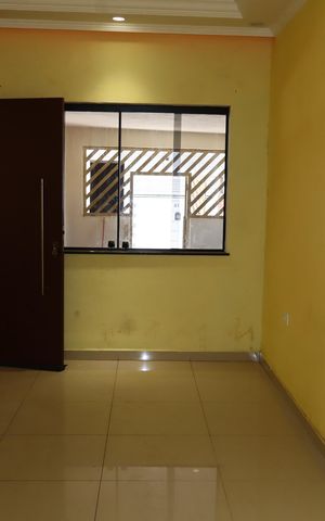 Casa à venda com 122m², 6 quartos e 2 vagasSala
