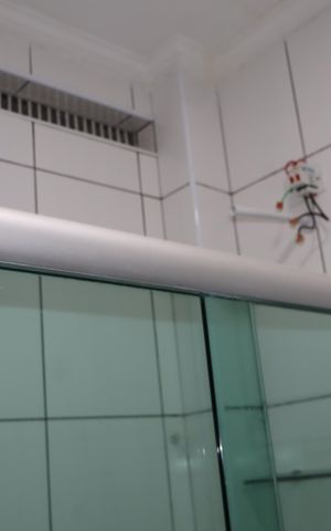 Casa à venda com 122m², 6 quartos e 2 vagasBanheiro 2