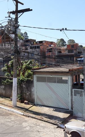 Casa à venda com 122m², 6 quartos e 2 vagasVaranda da sala