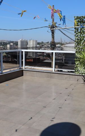 Casa à venda com 122m², 6 quartos e 2 vagasVaranda da sala