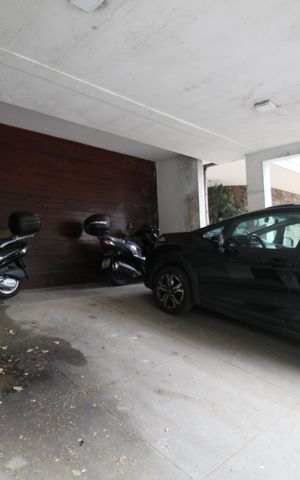 Casa à venda com 470m², 3 quartos e 4 vagasGaragem