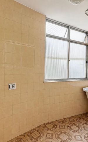 Apartamento à venda com 109m², 2 quartos e 1 vaga Apartamento à venda com 109m², 2 quartos e 1 vagaÁrea de serviço