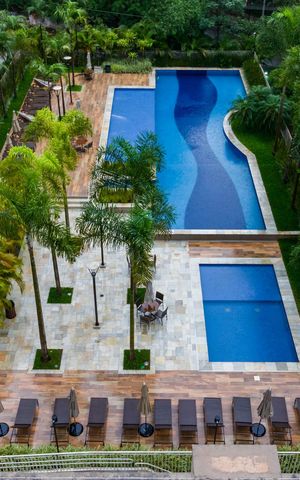 Apartamento à venda com 163m², 4 quartos e 3 vagas
