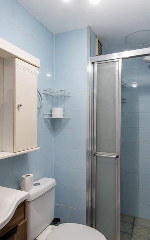 Apartamento para alugar com 56m², 2 quartos e 1 vaga Apartamento para alugar com 56m², 2 quartos e 1 vagaBanheiro