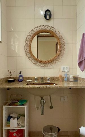 Casa à venda com 255m², 3 quartos e 2 vagas Casa à venda com 255m², 3 quartos e 2 vagasLavabo