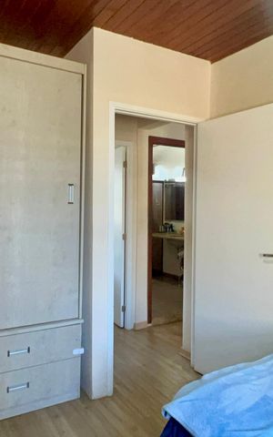 Casa à venda com 255m², 3 quartos e 2 vagas Casa à venda com 255m², 3 quartos e 2 vagasQuarto 1