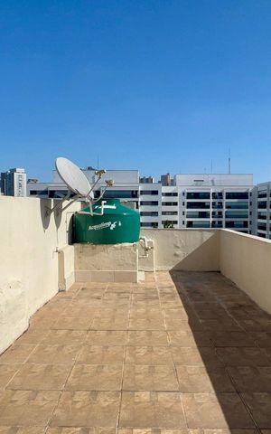 Casa à venda com 255m², 3 quartos e 2 vagas Casa à venda com 255m², 3 quartos e 2 vagasTerraço