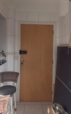 Apartamento para alugar com 90m², 3 quartos e 1 vagaÁrea de Serviço