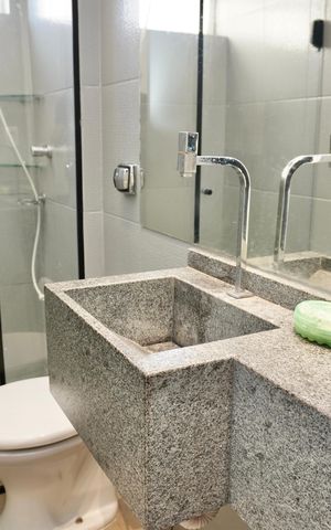 Apartamento à venda com 64m², 2 quartos e 1 vaga Apartamento à venda com 64m², 2 quartos e 1 vagaBanheiro Social